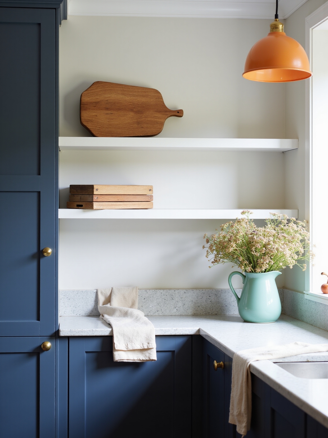 single accent warm neutrals